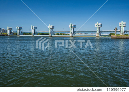 淀川堰 大阪市 130596977