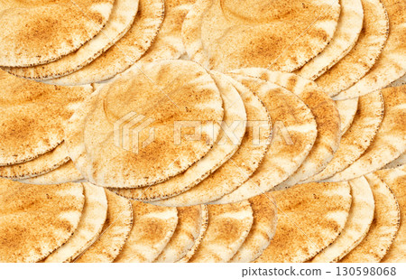 Pita flat bread wallpaper, wheaten pitta flatbread also known as Arabic bread pattern, chapati 130598068