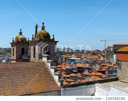 Porto cityscape panorama viewpoint, scenic urban skyline, historical colonial buildings, tiled red 130598180