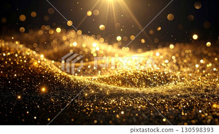 奢華的聖誕或派對形象：黑色背景上舞動的金色光芒和閃閃發光的閃光效果 130598393