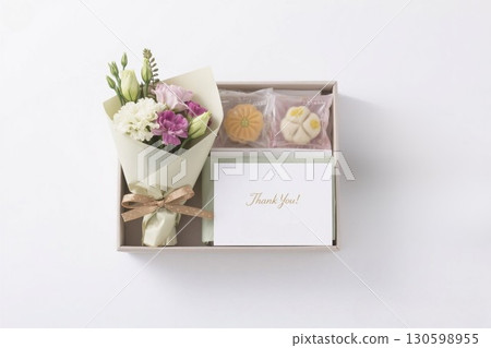 插畫素材：敬老日、禮物 130598955