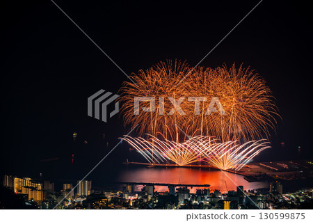 [靜岡縣]熱海的百萬夜景和海上煙火 130599875