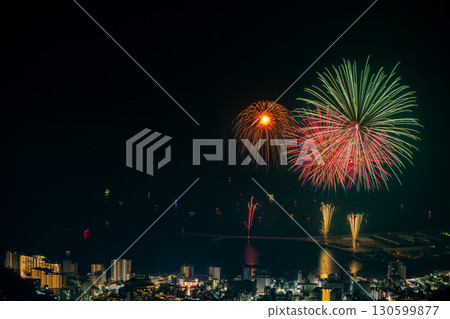 [靜岡縣]熱海的百萬夜景和海上煙火 130599877