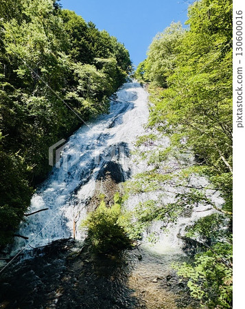 Oku-Nikko_Yutaki Waterfall 130600016