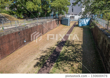 國家指定重要文化遺產：大阪市淀川舊分流設施毛馬第一船閘 130600478