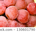 Large Grapes (Quinnina) 2 130601790