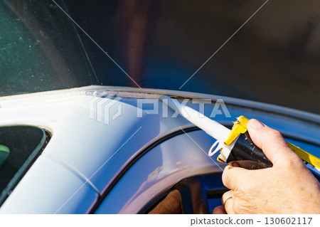 Applying silicon on caravan body Applying silicon on caravan body 130602117
