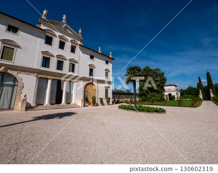 Villa Ghislanzoni Curti in Vicenza Elegant Venetian Villa in Italy 130602319