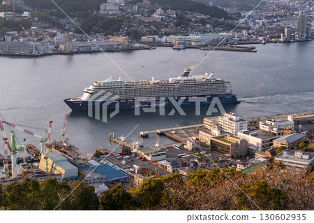 長崎縣長崎市鍋冠山的夜景 130602935