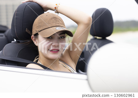 開車的可愛女人 開車的可愛女人 130602961
