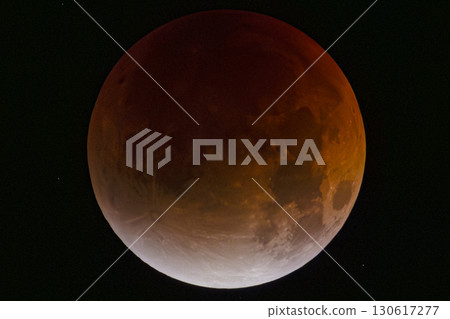 Total lunar eclipse 2025/09/08 130617277