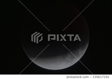 Total lunar eclipse 2025/09/08 130617292