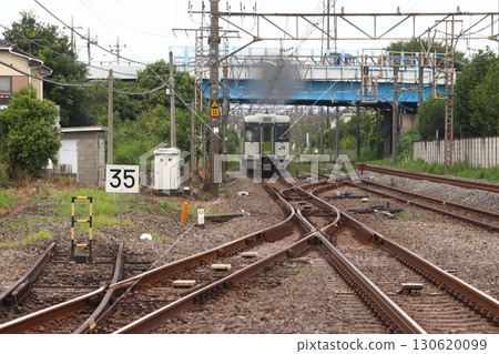 Hachiko Line Kiha 110 series (Takasaki bound train) departing Kita-Fujioka Station 130620099