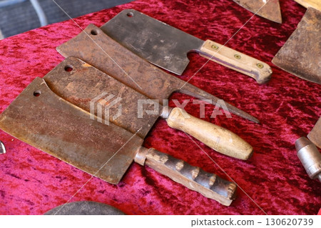 Old items and things are sold at a flea market in Tel Aviv, Israel. Old items and things are sold at a flea market in Tel Aviv, Israel. 130620739