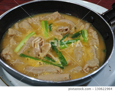 The aroma of hot innards on the hot plate: Tsuetate Onsen's stir-fried offal 130622964