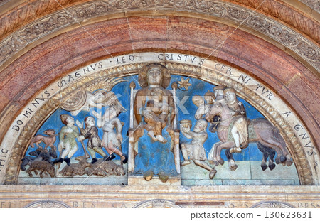 Virgin holding the Christ child, centered between, the Annunciation to the Shepherds and the Adoration of the Magi, Cathedral dedicated to the Virgin Mary in Verona Virgin holding the Christ child, centered between, the Annunciation to the Shepherds and the Adoration of the Magi, Cathedral dedicated to the Virgin Mary in Verona 130623631