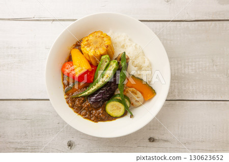 Summer vegetable curry 130623652