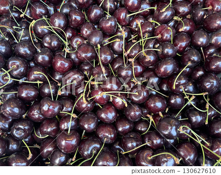 Many cherry fruits pattern. Red berry texture Many cherry fruits pattern. Red berry texture 130627610