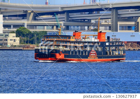 A black ship appears in Yokohama in the Reiwa era... We visited Yokohama Port on a special cruise [Tokyo Bay Ferry "Shirahama Maru"] 130627937