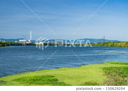 Yodo River Scenery Osaka City 130629204