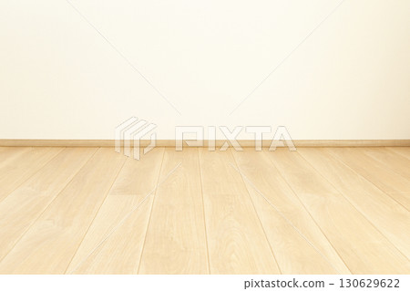 Flooring and walls in a newly built home 130629622