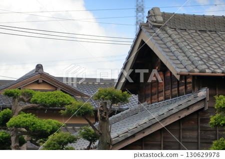 日本房屋瓦片屋頂的圖像 日本房屋瓦片屋頂的圖像 130629978