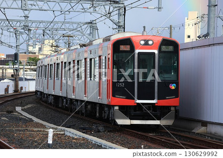 [Hanshin] 1000 Series ~Re Vermilion~ Express (Hanshin Main Line: Koshien Station) 130629992