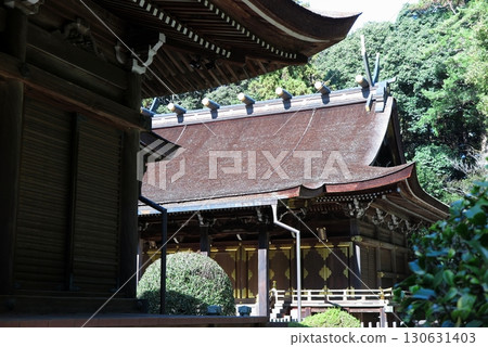 與清和源氏有淵源的多田神社(兵庫縣川西市):正殿一角 與清和源氏有淵源的多田神社(兵庫縣川西市):正殿一角 130631403