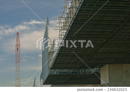 大阪府枚方市～高槻市區新名神高速公路建設現場 130632023