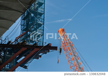 Construction site of the Shin-Meishin Expressway between Hirakata City and Takatsuki City, Osaka Prefecture 130632048