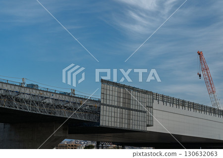 Construction site of the Shin-Meishin Expressway between Hirakata City and Takatsuki City, Osaka Prefecture 130632063