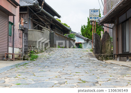 The scenery of Ankoku Pass with its cobblestone roads The scenery of Ankoku Pass with its cobblestone roads 130636549