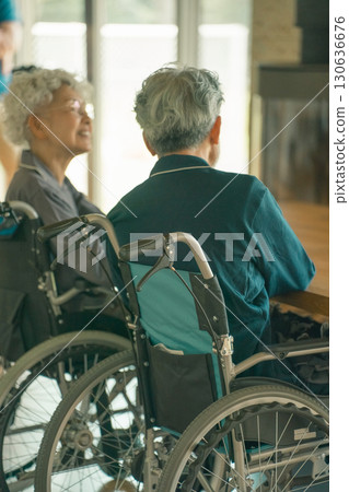 Residents of elderly care facilities 130636676