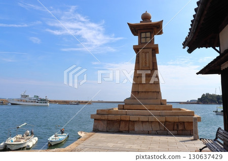 Tomonoura sea and night lights (Fukuyama City, Hiroshima Prefecture) 130637429