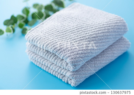 Towel 130637975