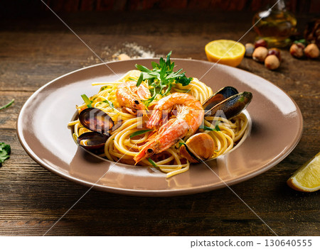 Seafood pasta with shrimp and mussels 130640555