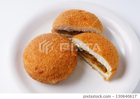 咖哩麵包 130640617