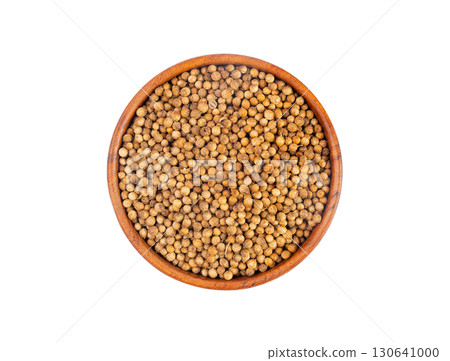 Coriander Seeds Isolated, Cilantro Grains, Chinese Parsley Seed Group, Dry Spices, Seasonings Coriander Seeds Isolated, Cilantro Grains, Chinese Parsley Seed Group, Dry Spices, Seasonings 130641000