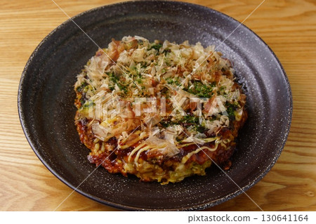 Pork ball okonomiyaki 130641164