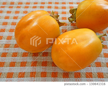 西紅柿做成混合柿子的簡單照片 西紅柿做成混合柿子的簡單照片 130641316