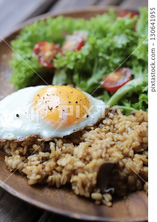 Dry curry mixed with rolled barley and rice 130641955