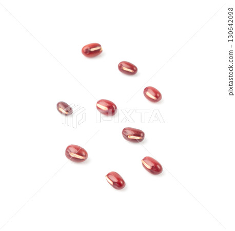Red adzuki beans isolated, raw azuki bean pile, Vigna angularis legume seeds, dry red mung bean 130642098