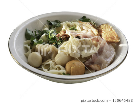 Flat egg noodles (Dried Mee Pok) served with Crispy pork belly, Bacon, Shrimp wontons, Fish balls, Shrimp balls and Coriander sprinkled with Fried garlic. Flat egg noodles (Dried Mee Pok) served with Crispy pork belly, Bacon, Shrimp wontons, Fish balls, Shrimp balls and Coriander sprinkled with Fried garlic. 130645488