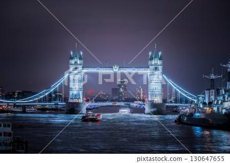 London Bridge at night 130647655