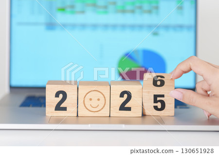 2025 end year to Happy New Year 2026 with Smile block. Satisfaction, feedback, Review, mental health, eco sustainable and good year concept 130651928