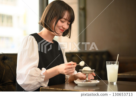 、咖啡廳、自助餐廳、咖啡店、茶館、咖啡店 130653713