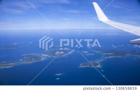 從空中俯瞰日本島嶼 從空中俯瞰日本島嶼 130658659