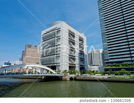 Osaka Nakanoshima Osaka Prefectural International Conference Center and Dojima Ohashi Bridge Osaka Nakanoshima Osaka Prefectural International Conference Center and Dojima Ohashi Bridge 130661508