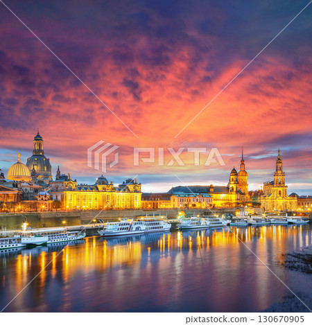 Amazing Sunset in Dresden on Elbe river with  Cathedral of the Holy Trinity and Bruehl's Terrace. 130670905
