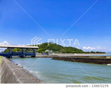 Hagima River Water Gate / Sagara, Makinohara City, Shizuoka Prefecture Hagima River Water Gate / Sagara, Makinohara City, Shizuoka Prefecture 130672279